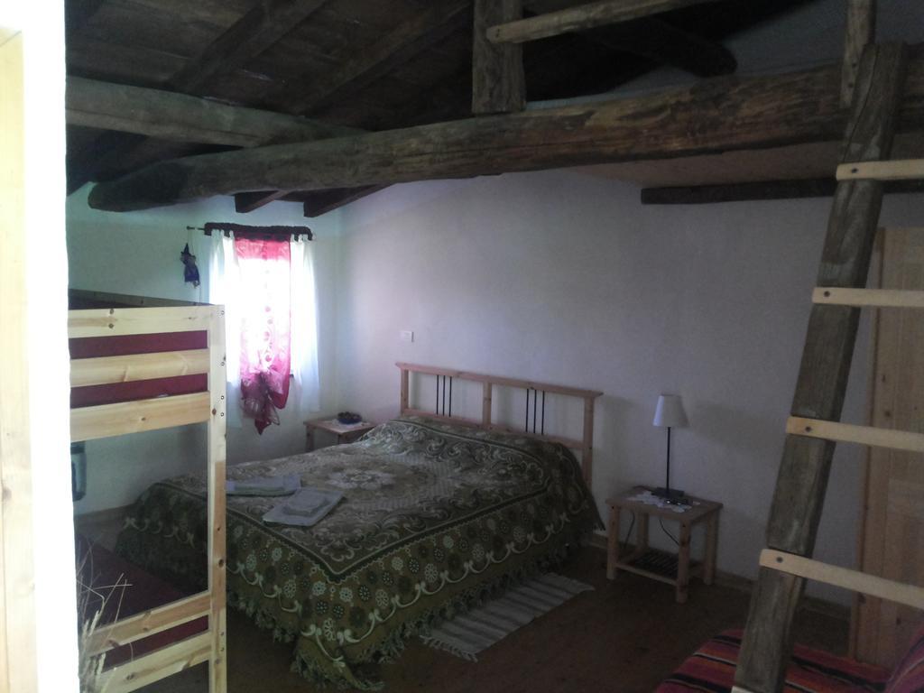 Agriturismo La Fontana Dell'Olmo Hotel Molini di Triora ภายนอก รูปภาพ